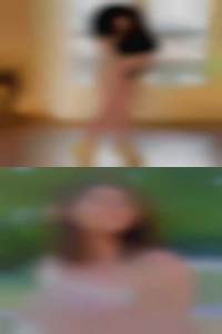 Singer/musician xxx naked as well.